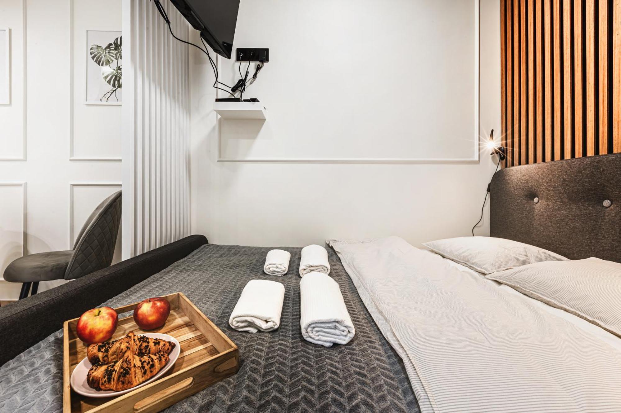 Luksusowe Apartamenty Przy Rynku Вроцлав Экстерьер фото